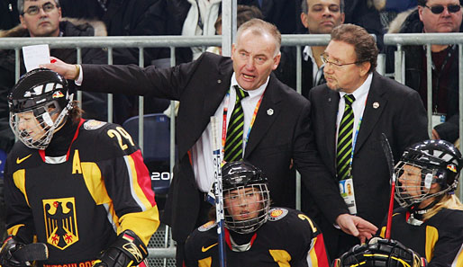 Sieg gegen Russland zum Abschluss der Euro Hockey League für das Team von Coach Peter Kathan