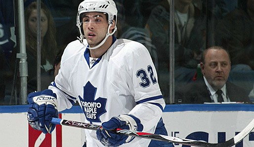 Adler-Stürmer Alex Foster absolvierte für die Toronto Maple Leafs 2007/08 drei Einsätze in der NHL