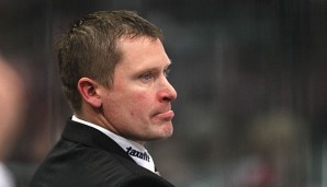 ERC-Trainer Niklas Sundblad musste gleich auf elf Spieler verzichten