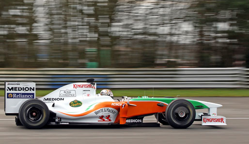 Adrian Sutil und Giancarlo Fisichella haben die ersten Runden im neuen Force-India gedreht