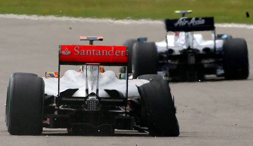 Lewis Hamilton humpelte auf dem Nürburgring eine Runde lang an die Box zurück