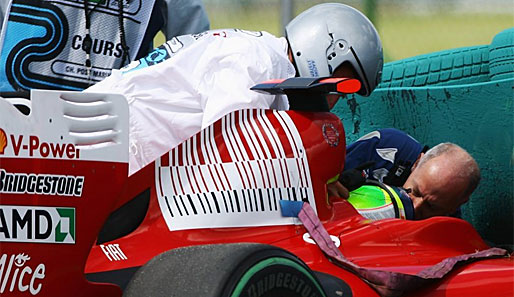 Felipe Massa wurde vor seinem Einschlag in Ungarn von einer Feder am Kopf getroffen