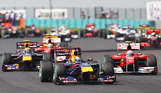 Sebastian Vettel behauptete am Start des Ungarn-GP seine Führung gegen Webber und Alonso