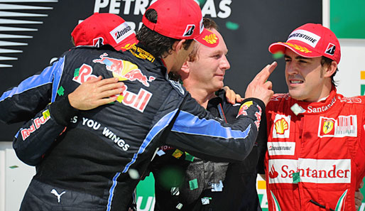 Spannende Frage: Was hat Mark Webber auf dem Podium Fernando Alonso wohl gesagt?