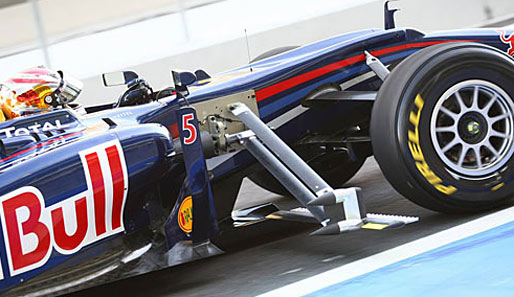 Sebastian Vettel hat noch einige Schwierigkeiten mit den neuen Pirellireifen