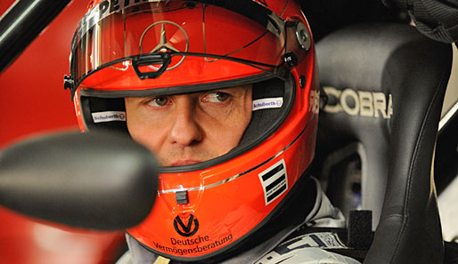 Michael Schumacher hat im Simulator von Mercedes gesundheitliche Probleme
