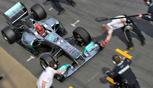 Michael Schumacher fuhr schon am Vormittag im Mercedes die Wochenbestzeit