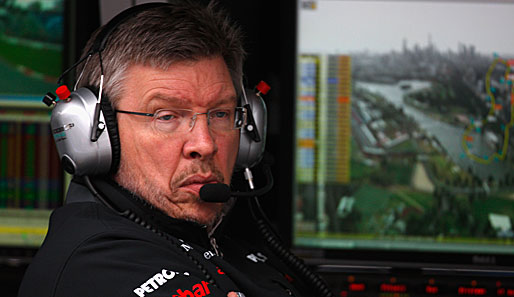 Mercedes-Teamchef Ross Brawn muss sich für den verkorksten Saisonverlauf Kritik gefallen lassen
