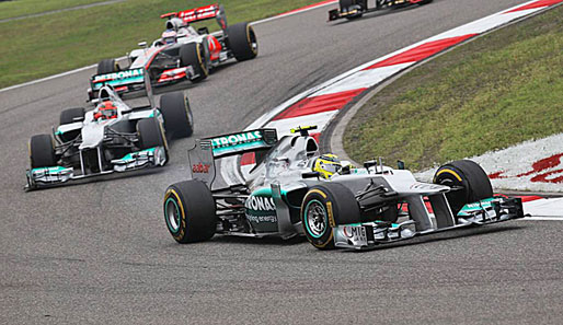 Nico Rosberg und Michael Schumacher gingen aus der ersten Startreihe ins Rennen