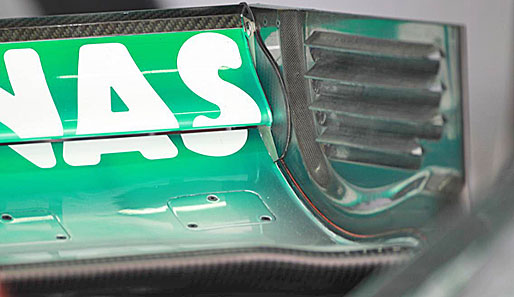 Der Heckflügel von Mercedes sorgt seit Saisobeginn für Unruhe im Formel-1-Fahrerlager