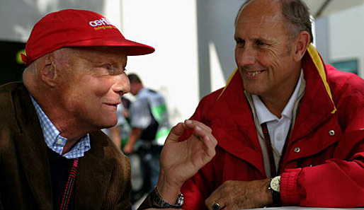 Präsident des Deutschen Motor Sport Bundes Hans-Joachim Stuck (r.) mit Niki Lauda (l.)