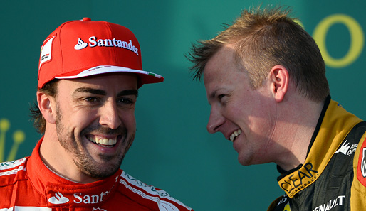 Kann auch lachen: Kimi Räikkönen (r.) mit Fernando Alonso