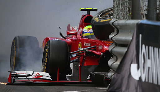 Felipe Massas Crash im Rennen glich dem Fauxpas am Samstag - sein Ferrari: Schrott