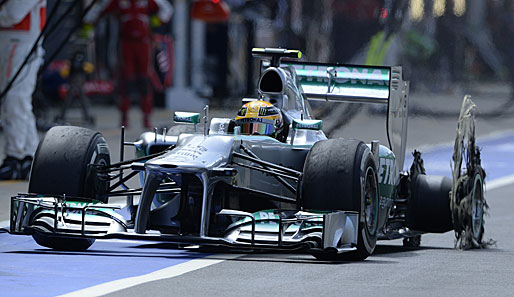 Lewis Hamilton war einer von vier Fahrern denen der linke Hinterreifen in Silverstone platze