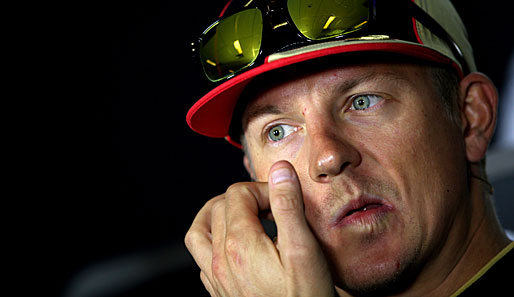 Bangt aufgrund von Schmerzen am Wirbel weiter um seinen Start: Kimi Räikkönen