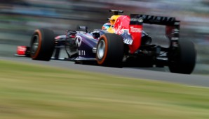 Sebastian Vettel setzte sich im Red Bull auch in Suzuka an die Spitze des Klassements