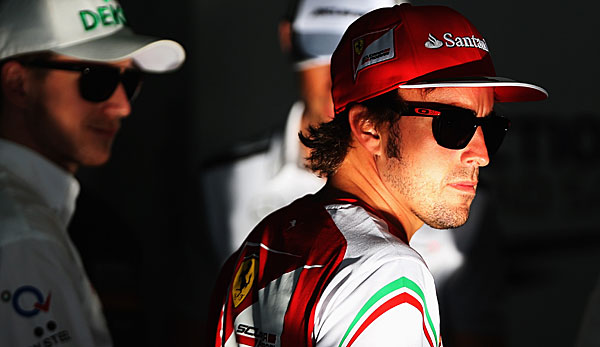 Bei Fernando Alonso und Ferrari schrillen die Alarmglocken