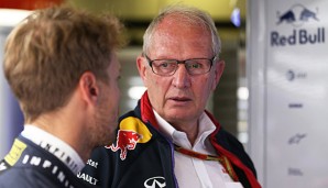 Helmut Marko (r.) im Gespräch mit Sebastian Vettel