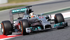 Lewis Hamilton dominiert weiter. Auch in Barcelona holte er sich die Pole