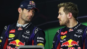 Mark Webber (l.) glaub an seinen ehemaligen Teamkollegen Sebastian Vettel