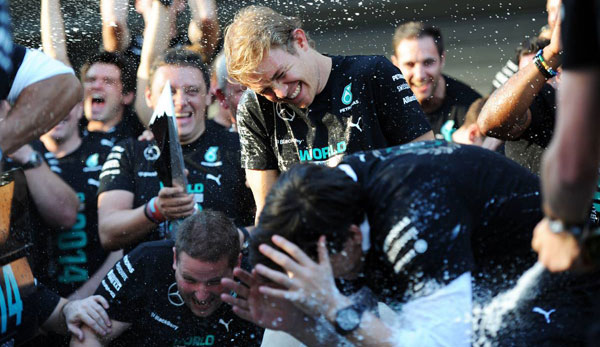 Nico Rosberg feierte in Sotschi nach seinem "dummen" Fehler den Konstrukteurstitel