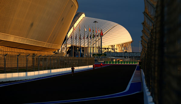 Der Straßenkurs von Sotschi schlängelt sich durch das Olympia-Gelände der Winterspiele 2014