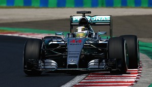 Lewis Hamilton hat die freien Trainings dominiert und Nico Rosberg überraschend deutlich distanziert