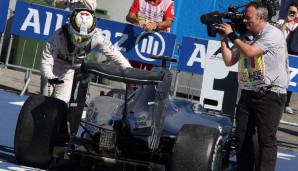 Guter Reifen, böser Druck? Lewis Hamilton tätschelte den kurzzeitig irregulären Pirelli