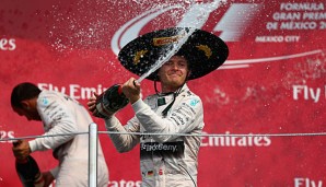 Nico Rosberg ließ bei der Mexiko-Rückkehr die Korken knallen