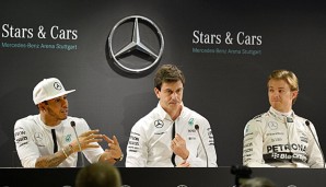 Mercedes hat das neue Auto von Nico Rosberg und Lewis Hamilton präsentiert