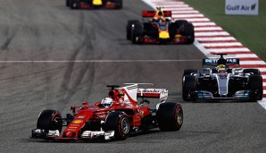 Sebastian Vettel führt in der Weltmeisterschaftswertung vor Lewis Hamilton