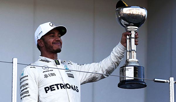 Nach dem Sieg beim großen Preis in Japan steht Lewis Hamilton kurz vor seinem vierten Weltmeistertitel