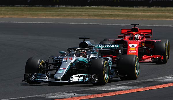 Hamilton und Vettel haben bei den Buchmachern die größten Siegchancen.