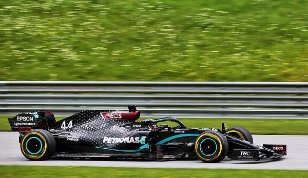 Lewis Hamilton in seinem neuen Mercedes