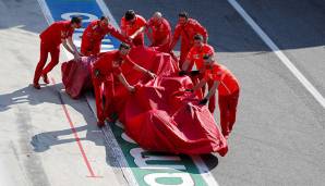 Corriere dello Sport: "Das Rennen in Monza ist zu einer Katastrophe geworden. Man muss auf das Jahr 1995 zurückblicken, um ein Rennen in Monza mit zwei ausgeschiedenen Ferrari-Piloten zu finden. Die Krise für Ferrari wird immer dramatischer."