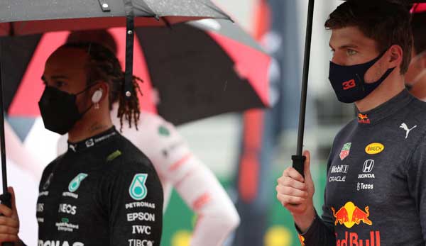 Liefern sich derzeit ein Kopf-an-Kopf-Rennen an der Tabellenspitze: Lewis Hamilton (l.) und Max Verstappen (r.)
