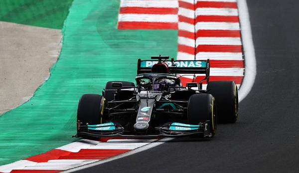 Aufholjagd light statt Tabula rasa: Formel-1-Rekordweltmeister Lewis Hamilton und das Mercedes-Team haben sich für den Großen Preis der Türkei offenbar für einen Kompromiss entschieden.
