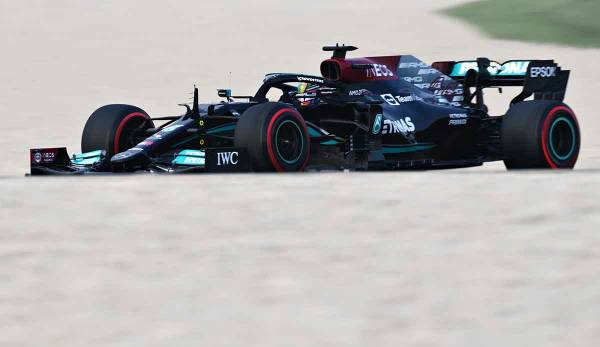 Mercedes und Rekordweltmeister Lewis Hamilton haben im Abschlusstraining zum Großen Preis von Katar ihr Tempo gefunden und gehen als Favorit in das erste Formel-1-Qualifying auf dem Losail Circuit.