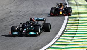 NIEDERLANDE - De Volkskrant: "Ode an Senna: Hamilton besiegt Verstappen im Titanenduell. Max Verstappen schleuderte, drängelte und presste alles aus seinem Red Bull heraus, er war in Brasilien aber nicht ebenbürtig."