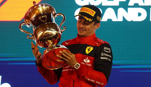 Ferrari-Pilot Charles Leclerc führt nach zwei Rennen die Fahrerwertung in der Formel 1 an.
