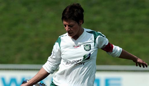 Linda Bresonik schoss mit ihrem Treffer den FCR Duisburg ins Finale