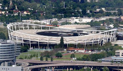 Die Mercedes-Benz-Arena in Stuttgart hieß bis 2008 noch Gottlieb-Daimler-Stadion