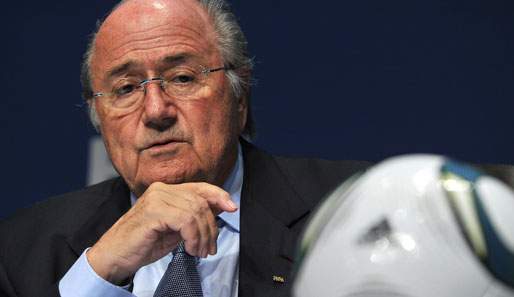Sepp Blatter gesteht Fehler bei der FIFA ein