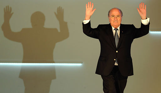 FIFA-Präsident Sepp Blatter steht erneut unter Druck