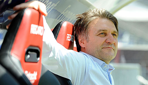 Hamburgs Ex-Sportdirektor Dietmar Beiersdorfer gilt als heißester Nachfolge-Kandidat in Köln
