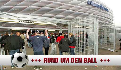 Die Frankfurter Fans wurden vor dem Spiel beim FC Bayern eingehend kontrolliert