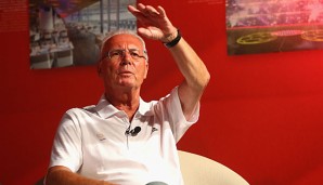 Franz Beckenbauer musste sich einer Operation unterziehen