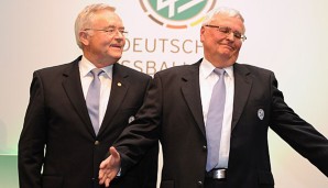 Horst R. Schmidt und Theo Zwanziger sind nach eigener Aussage nicht informiert