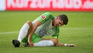 Mario Gomez knickte bei einem verunglückten Tor-Abschluss im Spiel gegen Hannover um