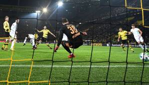 Platz 5: Borussia Dortmund - Werder Bremen 1:2, 15. Spieltag, xG-Wert-Differenz: 1,05. Eggestein und Gebre Selassie machten die Tore für Bremen. Aubameyang traf für den BVB, saß später bei einem Schuss von Kagawa im Weg und verhinderte so den Ausgleich.